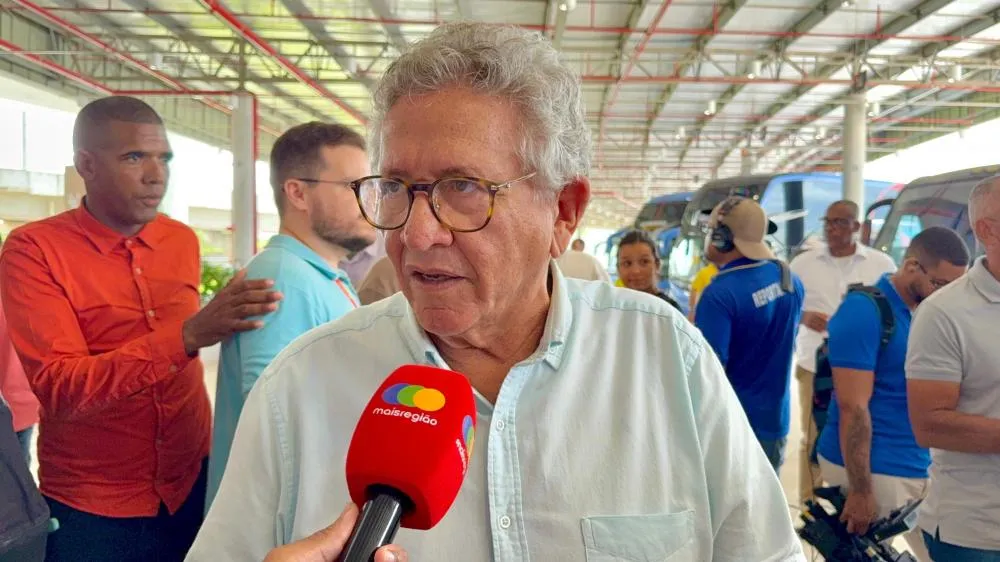 Caetano afirma que gestão busca cumprir promessa da Tarifa Zero, mas não detalha como