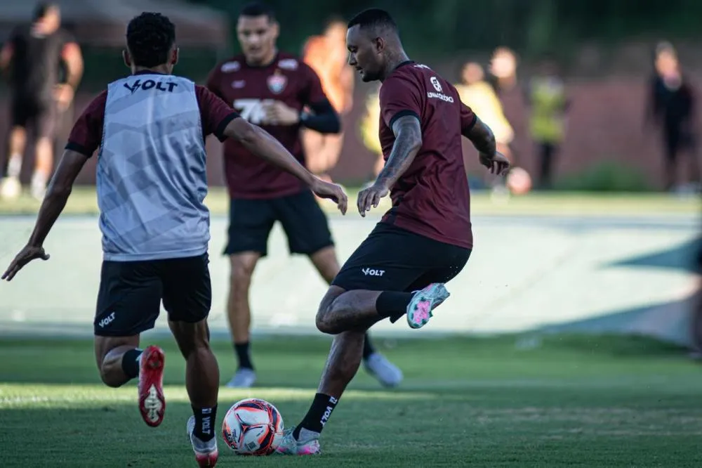 Vitória joga neste domingo (1º) contra o Barcelona e intensifica preparação para a 6ª rodada do Baianão