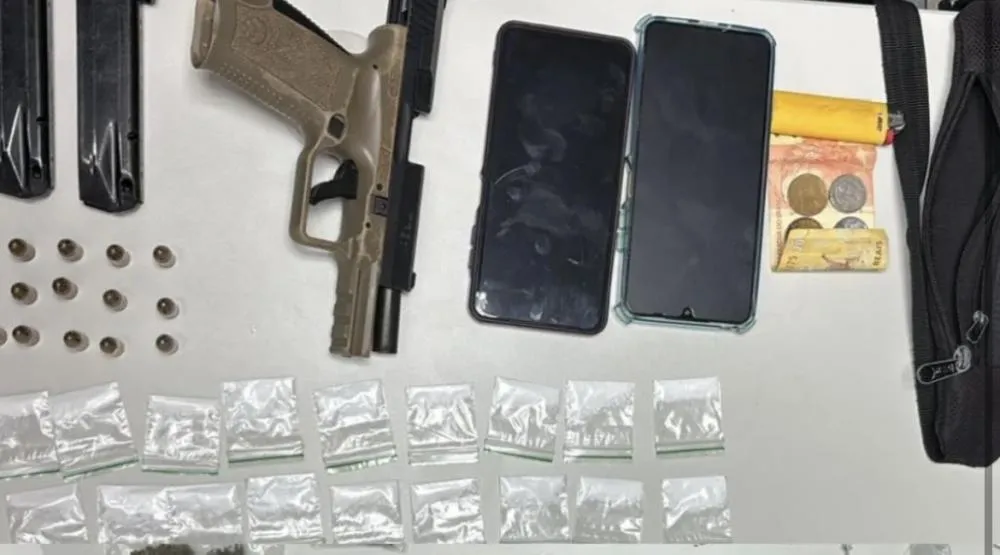 Polícia prende homem por porte ilegal de arma de fogo durante Operação Poluição Sonora