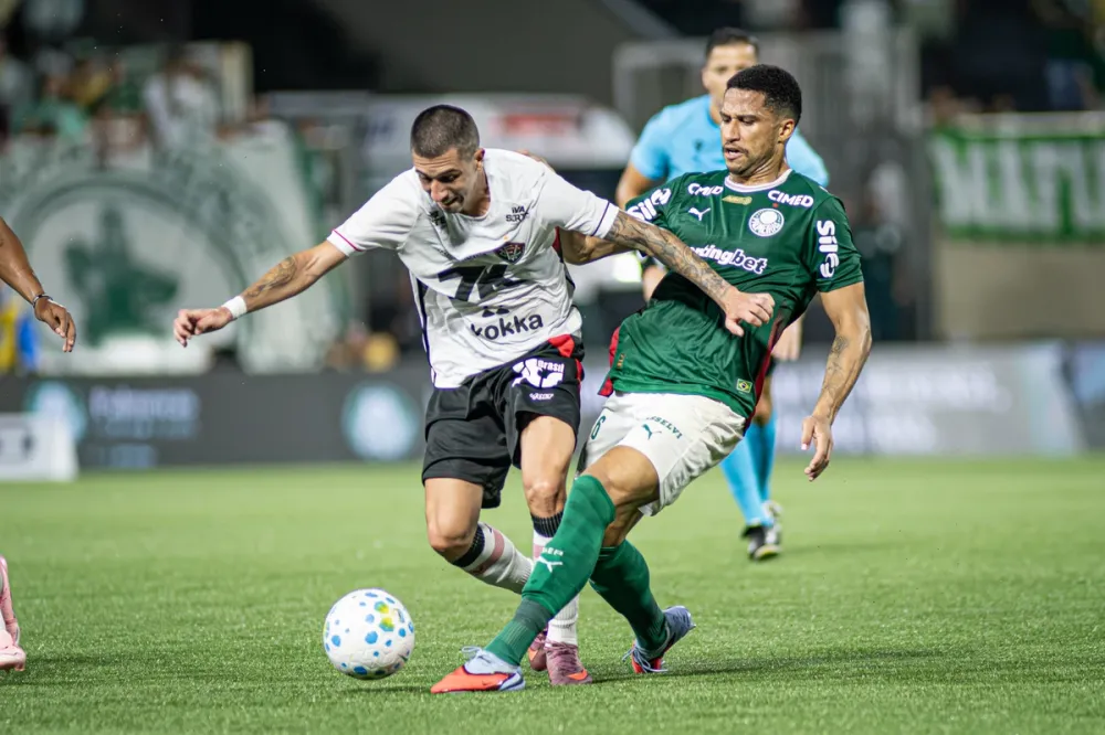 Vitória é goleado por 5x1 pelo Palmeiras e perde a primeira no Campeonato Brasileiro