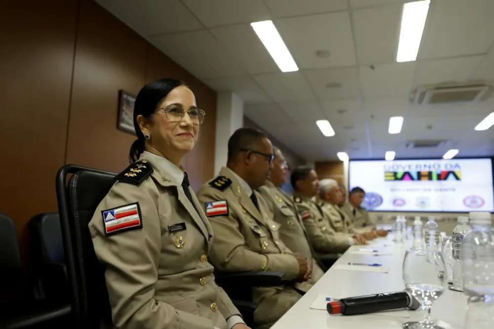Primeira mulher coronel quebra tabu de mais de 200 anos ao entrar para alto escalão da PM