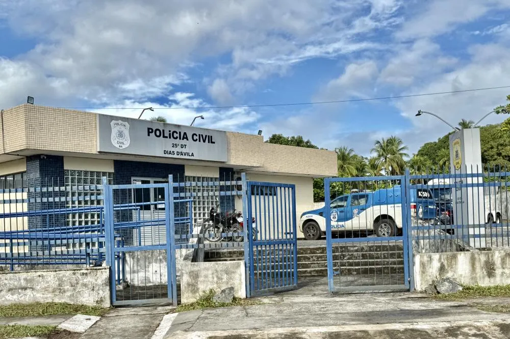 Mulher é morta a tiros em bar nos fundos da Feira Municipal de Dias d’Ávila