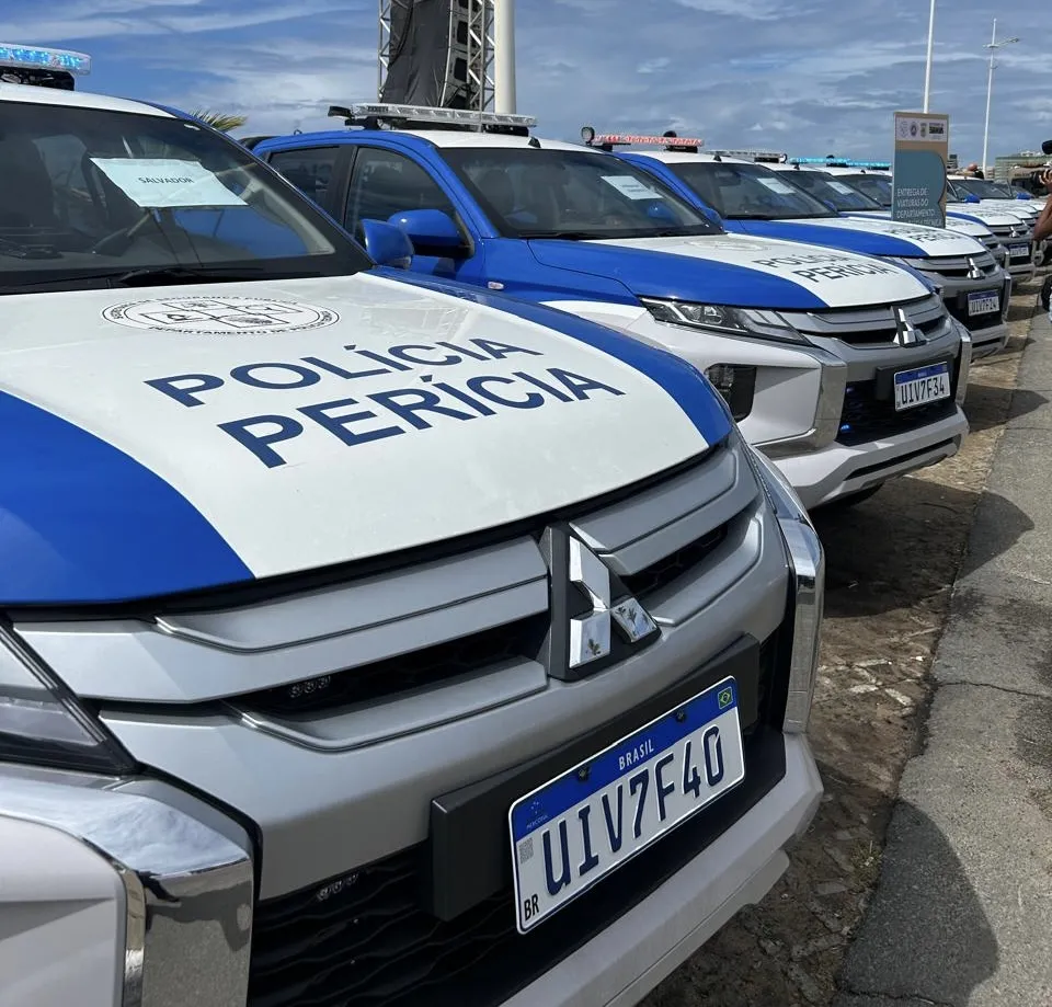 Departamento de Polícia Técnica recebe novas viaturas na Bahia