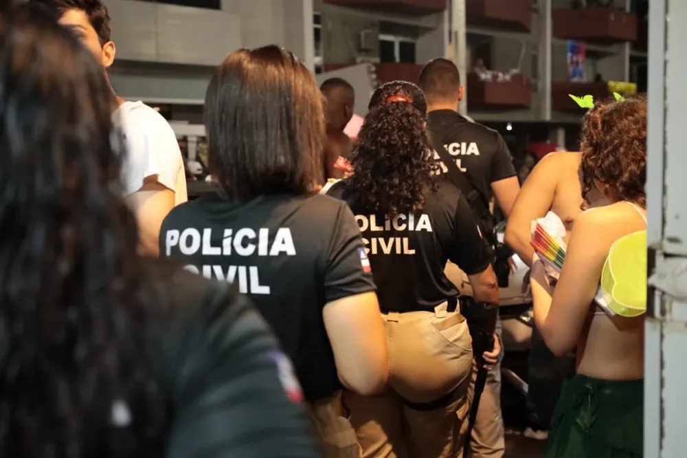 PM investigado por fraudes em compra de abadás é preso na Pituba