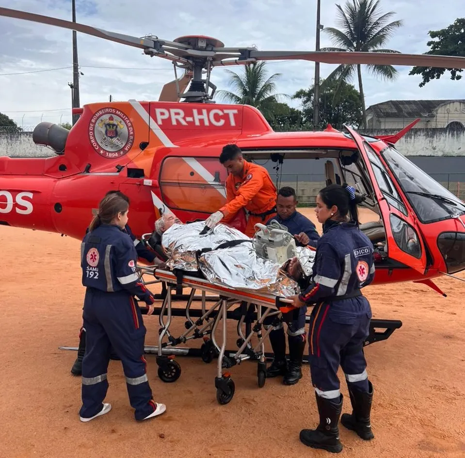 GOA realiza transporte aeromédico de vítima de infarto da Ilha de Itaparica para Salvador