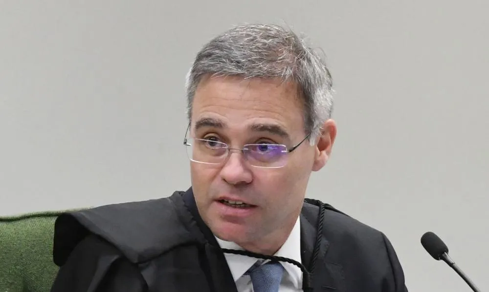 Mendonça se reunirá nesta 2ª com a PF para tratar do caso Master 