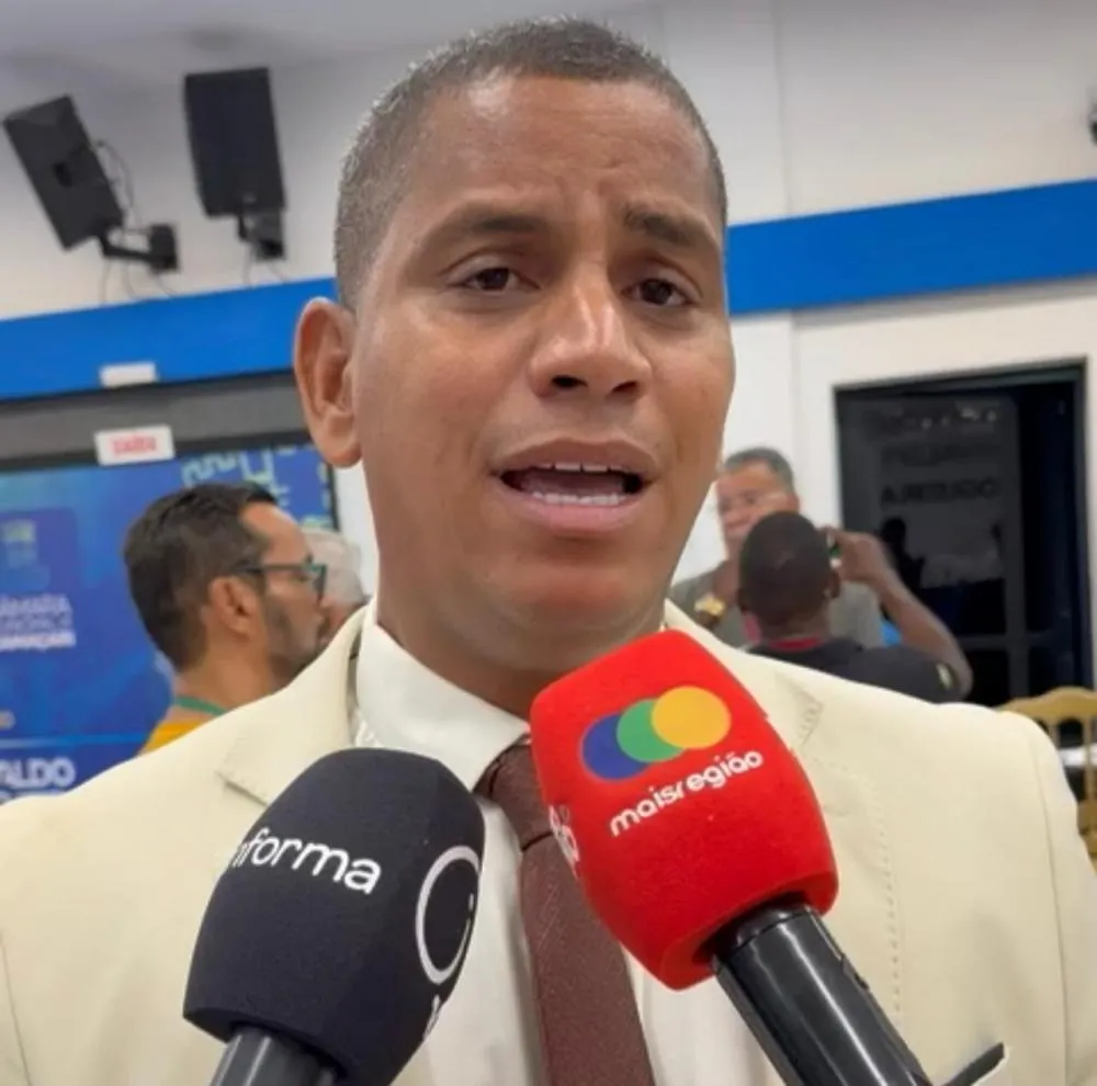 João Dão nega mudança de grupo político e classifica rumores como “fake news”