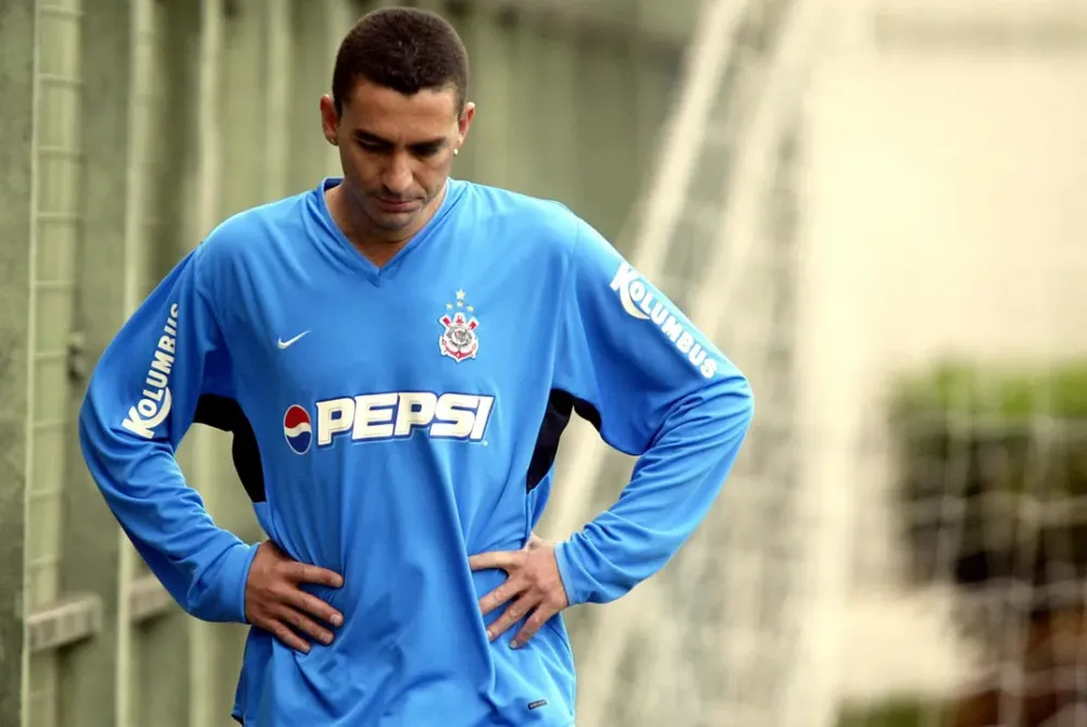 Ex-Corinthians é preso pela quarta vez por fraude em aposta esportiva