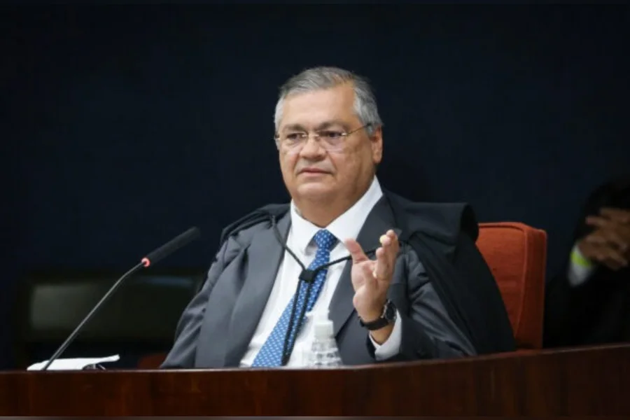 Dino anula quebras de sigilos de Lulinha aprovadas por CPI