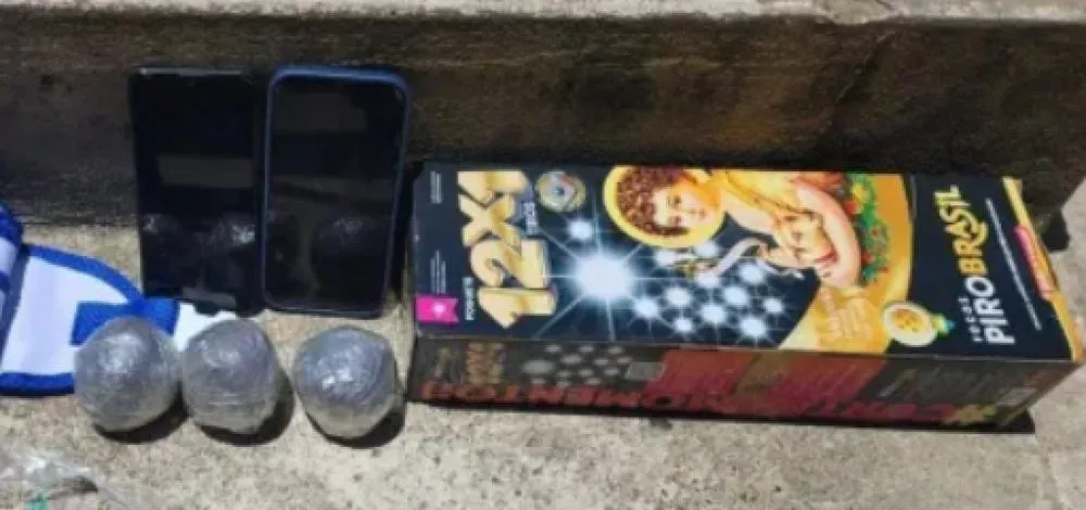 Integrantes de torcida organizada são detidos com bombas caseiras em Salvador