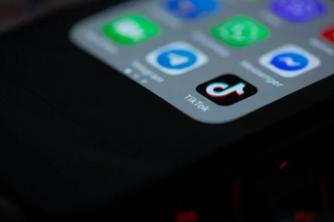 Governo dá cinco dias para TikTok explicar trend “caso ela diga não” após vídeos que simulam violência contra mulheres