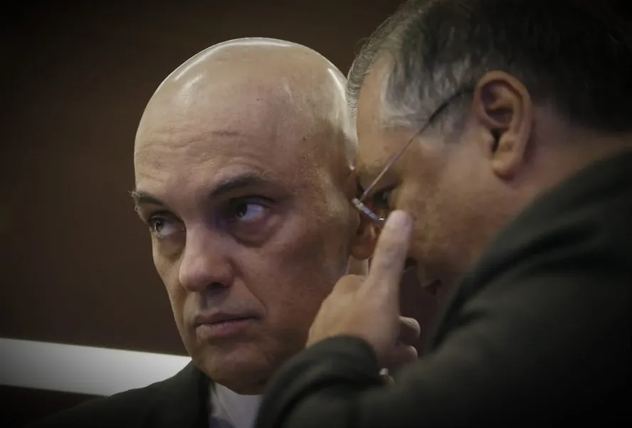Associações de imprensa consideram preocupante decisão de Moraes contra jornalista