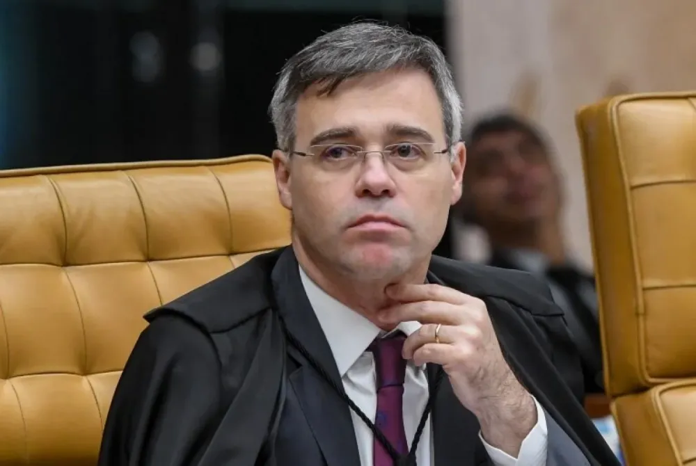 Mendonça proíbe CPMI do INSS de acessar novos dados de sigilos de Daniel Vorcaro