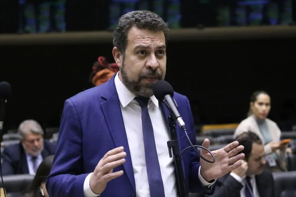 Fim da escala 6×1: governo prepara plano B para acelerar proposta