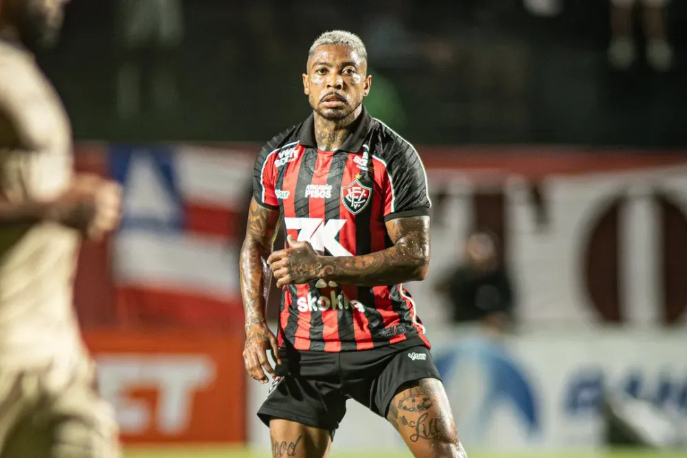 Marinho tem lesão confirmada e desfalca o Vitória no Brasileirão