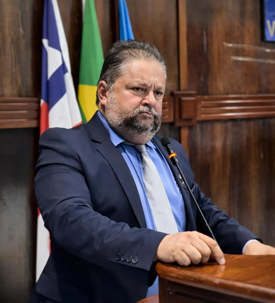Presidente da Câmara dispara contra gestão petista e expõe dívida milionária: “pagamos quase R$ 50 milhões”