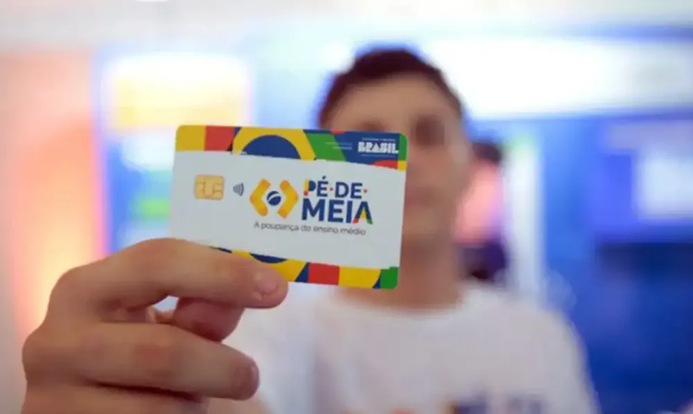 Pagamento da 1ª parcela do programa Pé-de-Meia começa nesta segunda (23)