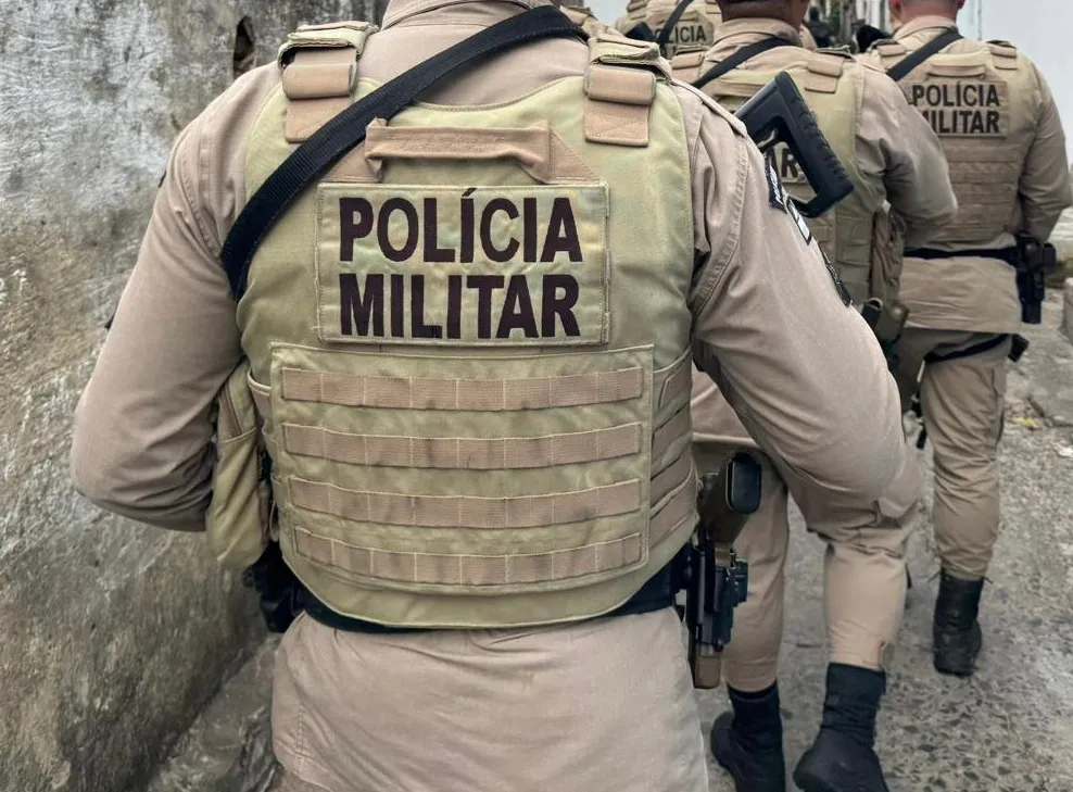 PM prende integrantes de torcida organizada por porte de drogas