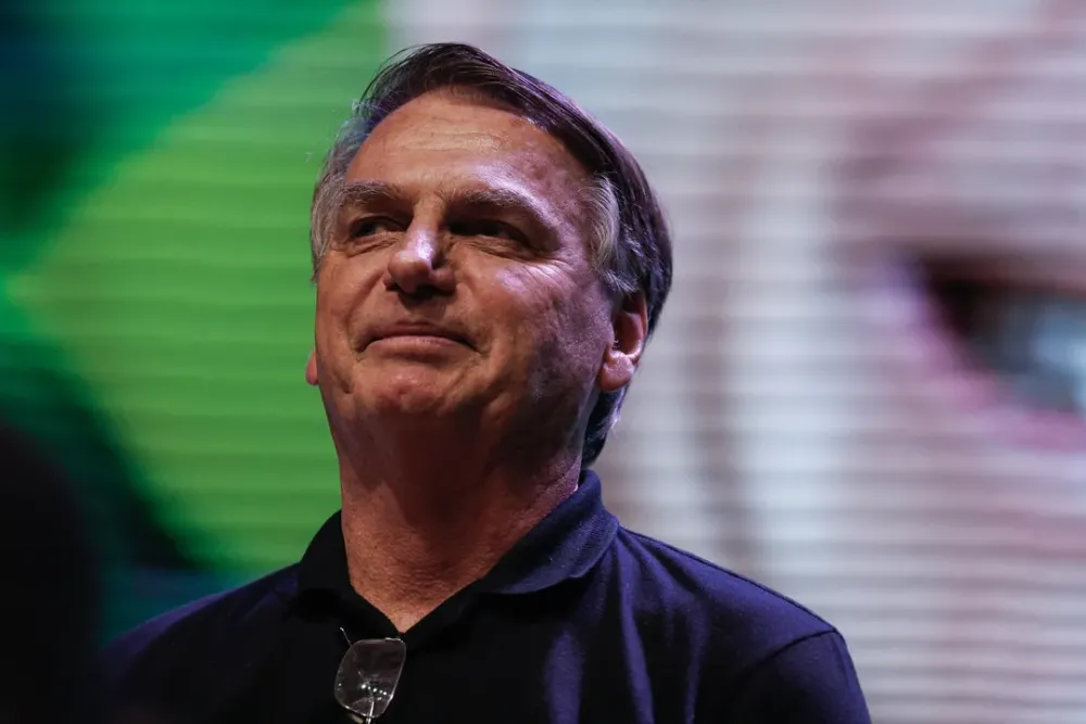 PGR se manifesta a favor de prisão domiciliar de Jair Bolsonaro