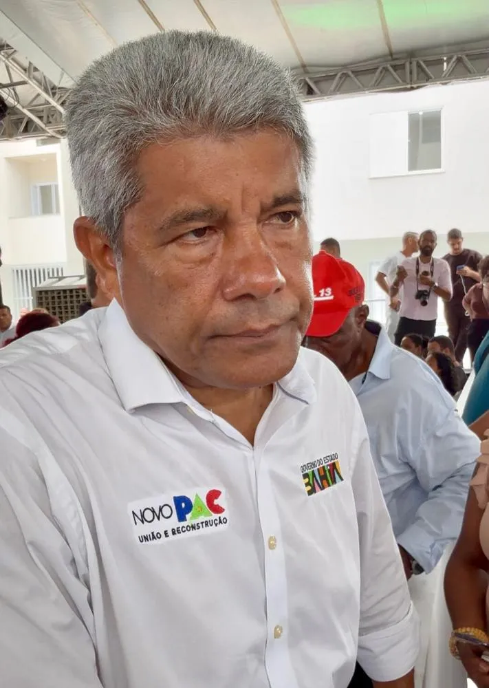 Após cobrança de prefeito, Jerônimo admite entraves e promete data para obras em Pojuca
