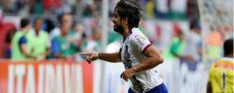 Bahia vence Oeste na Arena Fonte Nova e volta ao G4