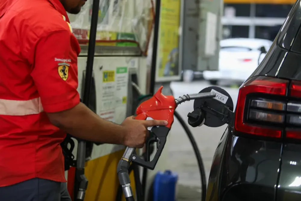 Subsídio ao diesel não terá impacto direto no preço nas bombas na Bahia, diz sindicato