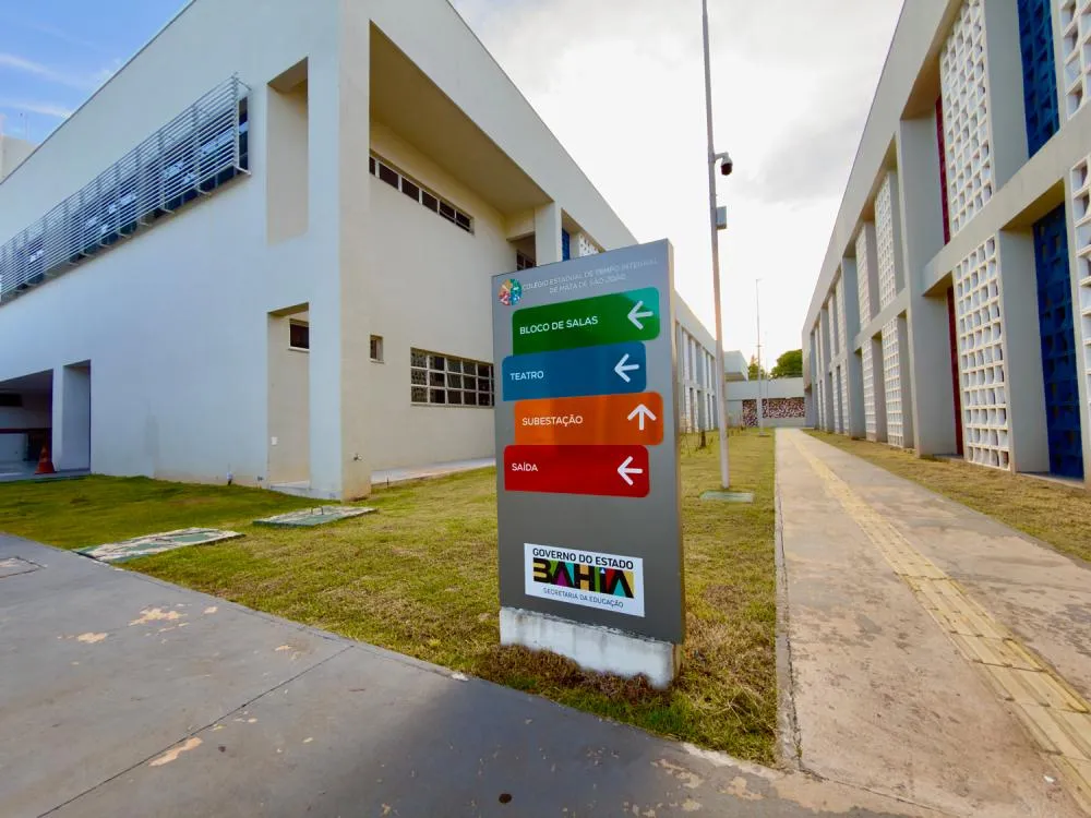 Jerônimo remarca para quarta (8) inauguração de colégio e ordem de serviço em Mata de São João