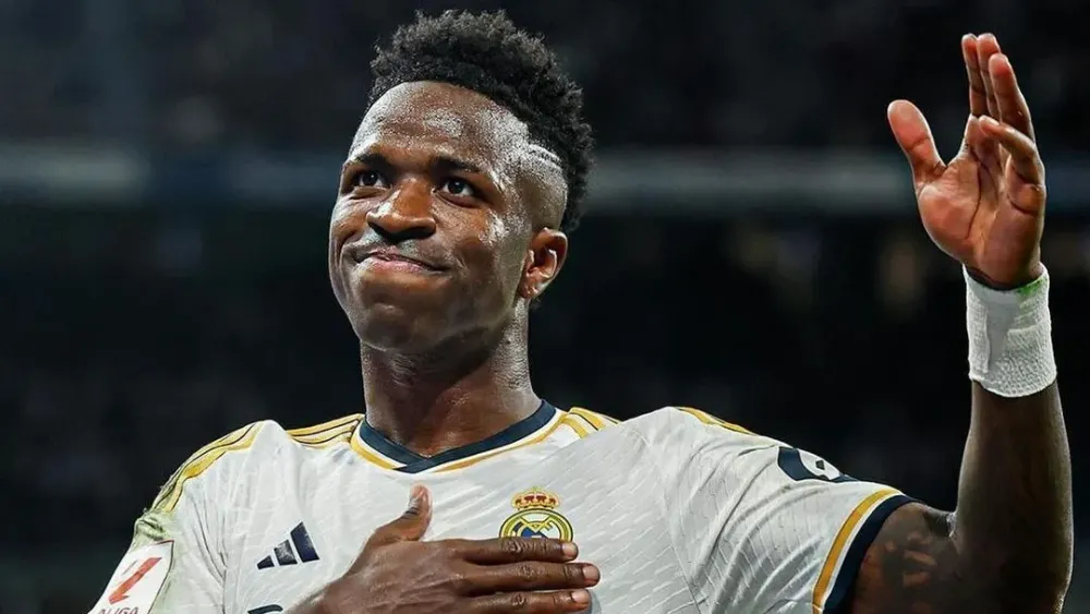 Vini Jr. aparece entre favoritos pela Bola de Ouro; confira a lista