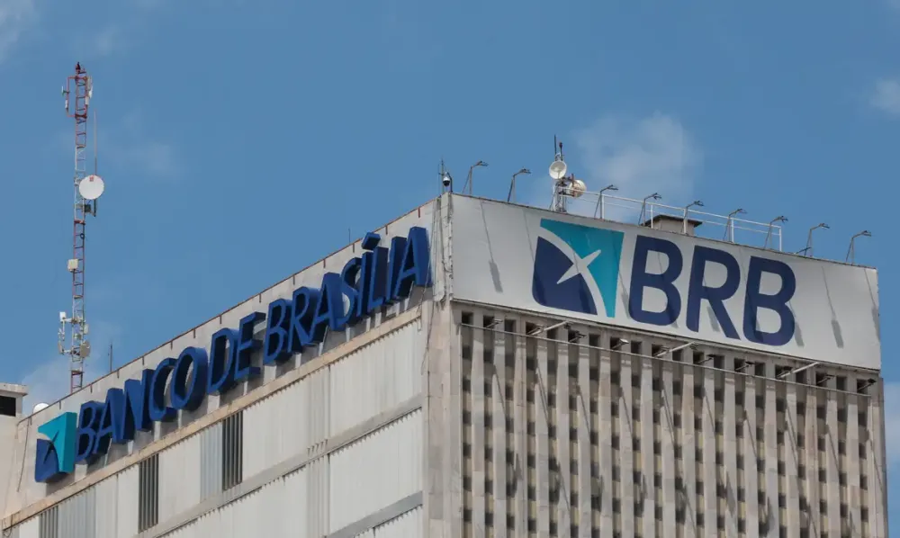 Câmara Legislativa convoca presidente do BRB para explicar rombo