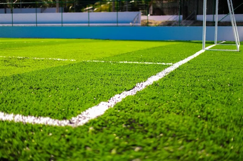 Prefeitura assina ordem de serviço do campo do Sempre Verde