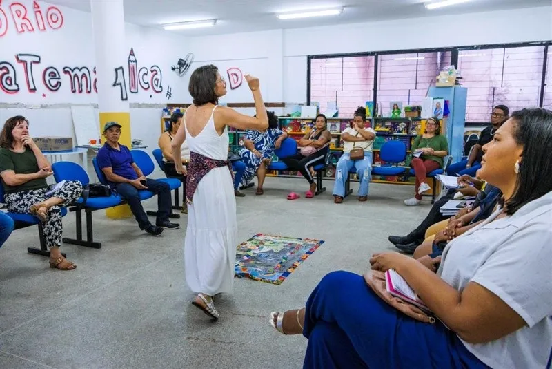 Agentes culturais participam de formação sobre elaboração de projetos em Mata de São João