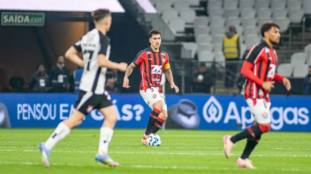  Vitória enfrenta o Corinthians no Barradão pela 12ª rodada do Brasileirão em Salvador
