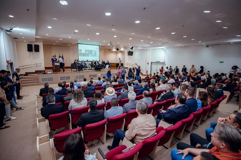 Prefeitura de Lauro de Freitas recebe selo “Compromisso por um Município Seguro 2026” concedido pelo MP-BA