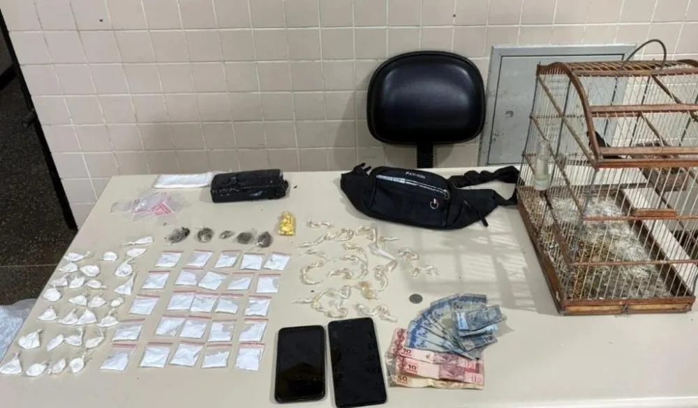 Suspeito de tráfico é preso pela PM em Catu