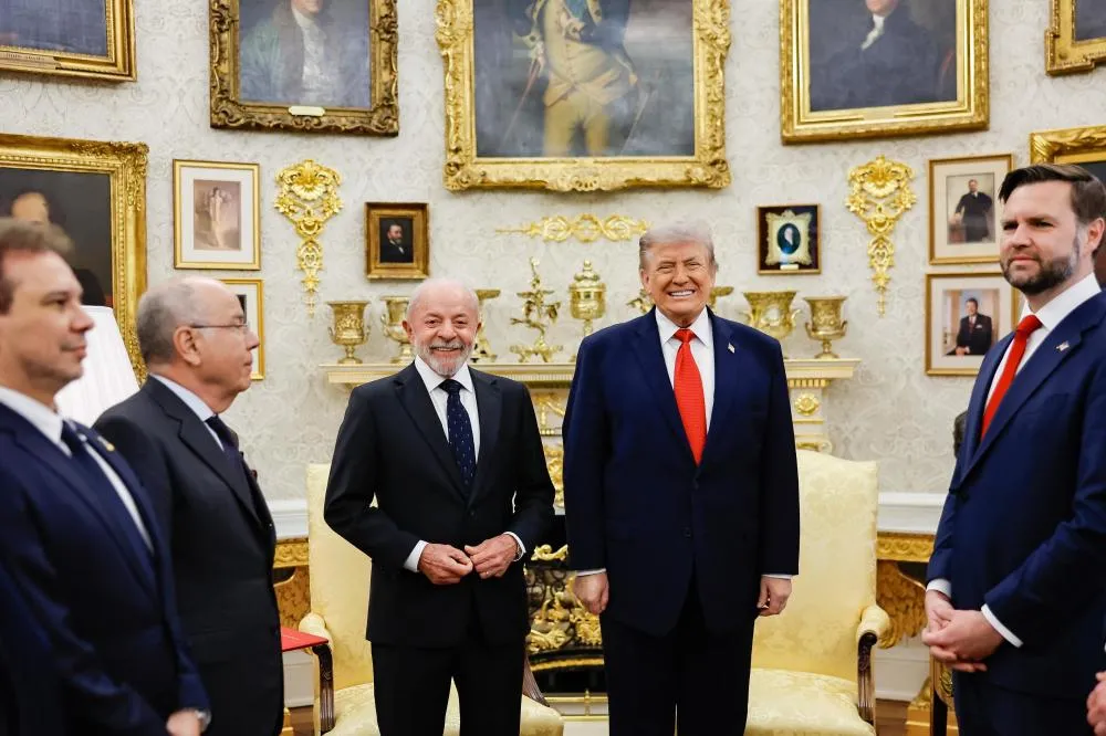 Trump chama Lula de “dinâmico presidente do Brasil” após reunião na Casa Branca
