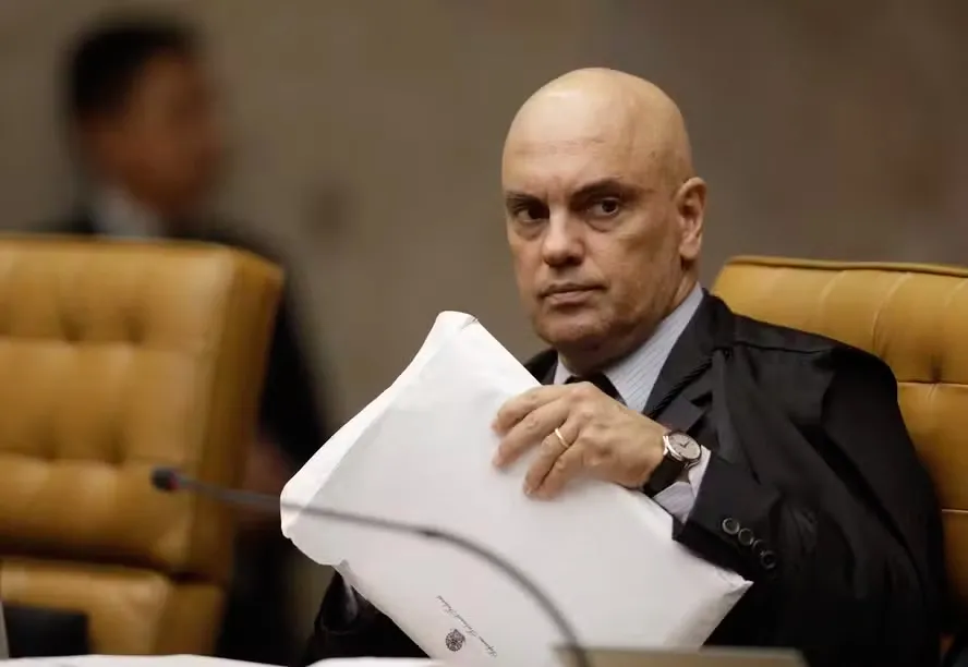 Moraes suspende aplicação da Lei da Dosimetria um dia após promulgação pelo Senado