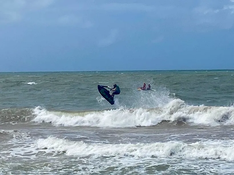 Copa do Mundo de Jet Ski movimenta Guarajuba e impulsiona turismo na Bahia