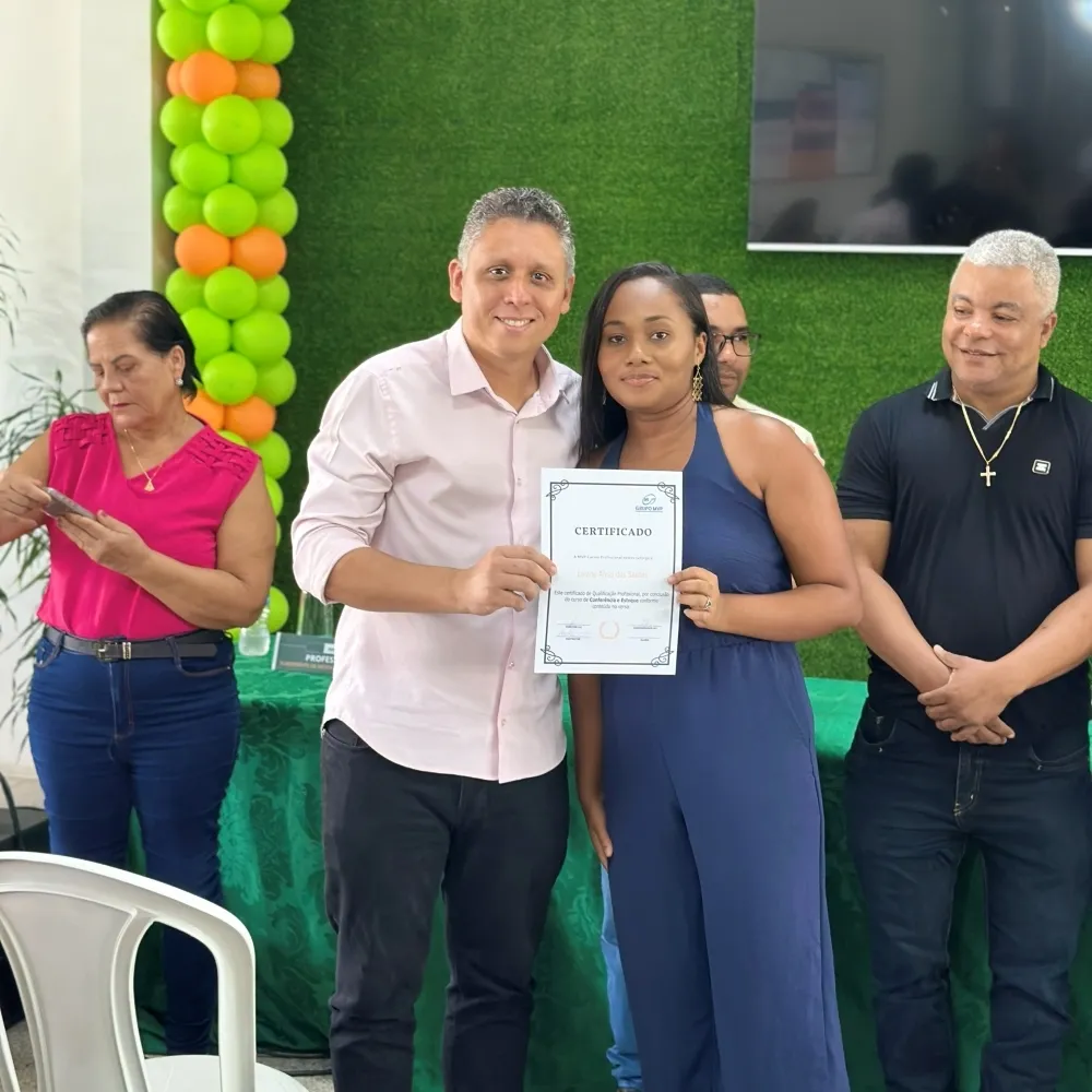 Pojuca certifica 115 alunos em cursos profissionalizantes