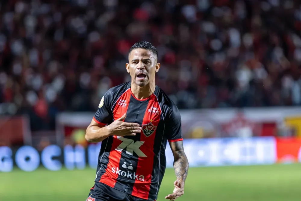 Vitória bate o Flamengo no Barradão e conquista classificação histórica na Copa do Brasil