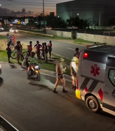 Criança de 8 anos fica ferida após ser atropelada na entrada de Arembepe