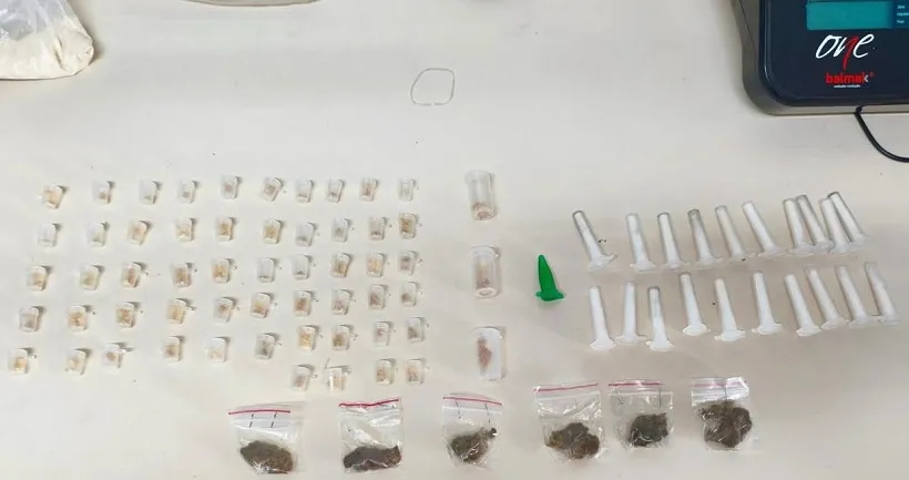 Suspeito é detido com drogas durante ação da PM em Arembepe