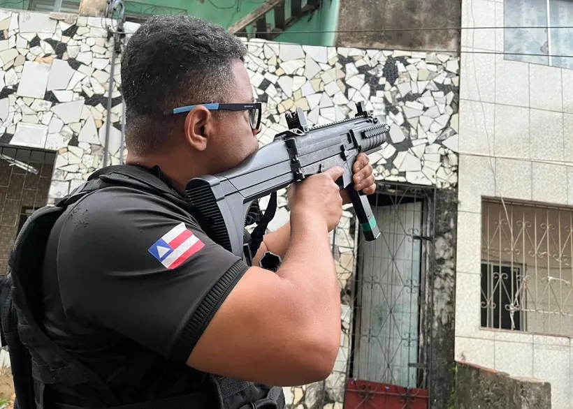 Polícia Civil mira grupo ligado ao tráfico de drogas no Subúrbio Ferroviário de Salvador