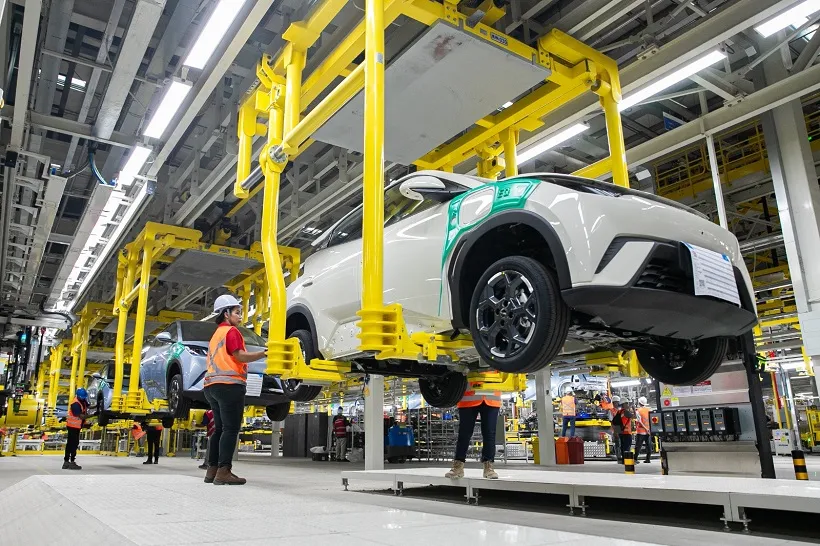 BYD realiza seleção em Dias d’Ávila para preencher 150 vagas de operador de produção