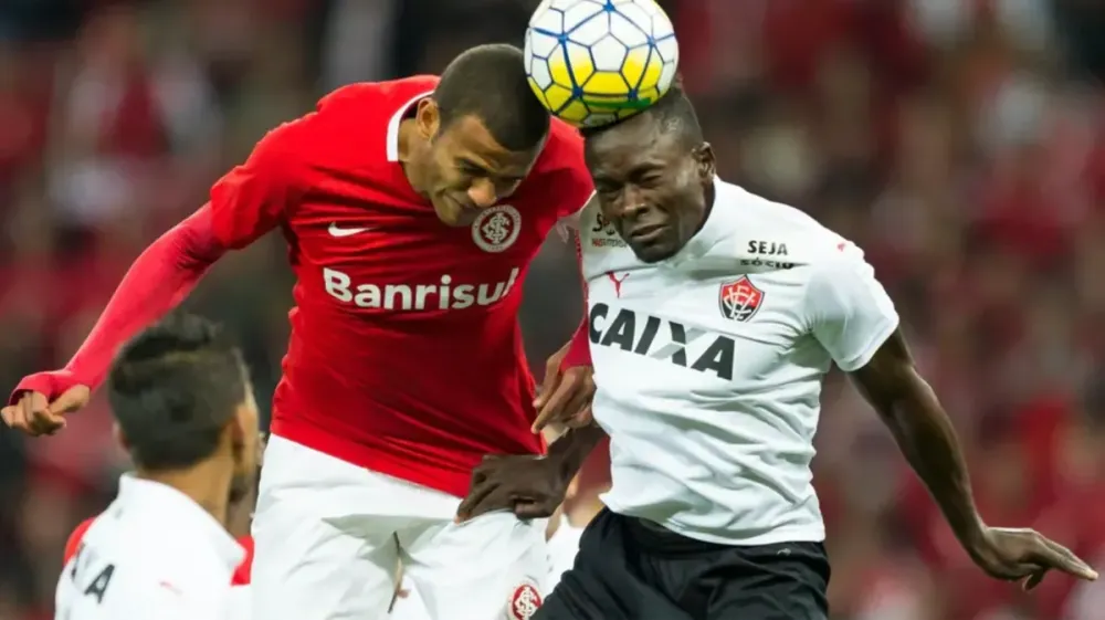Vitória defende tabu de oito anos contra Internacional no Barradão