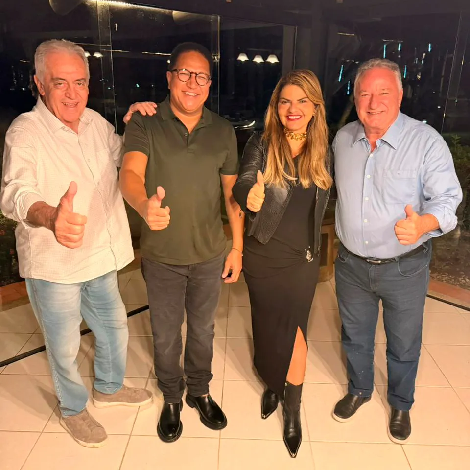 Ao lado do senador Otto e Carletto, Andréa Castro participa de feira de agronegócio e  amplia presença no extremo-sul baiano
