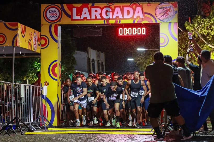 Corrida Noturna movimenta ruas do centro e reúne atletas em Mata de São João