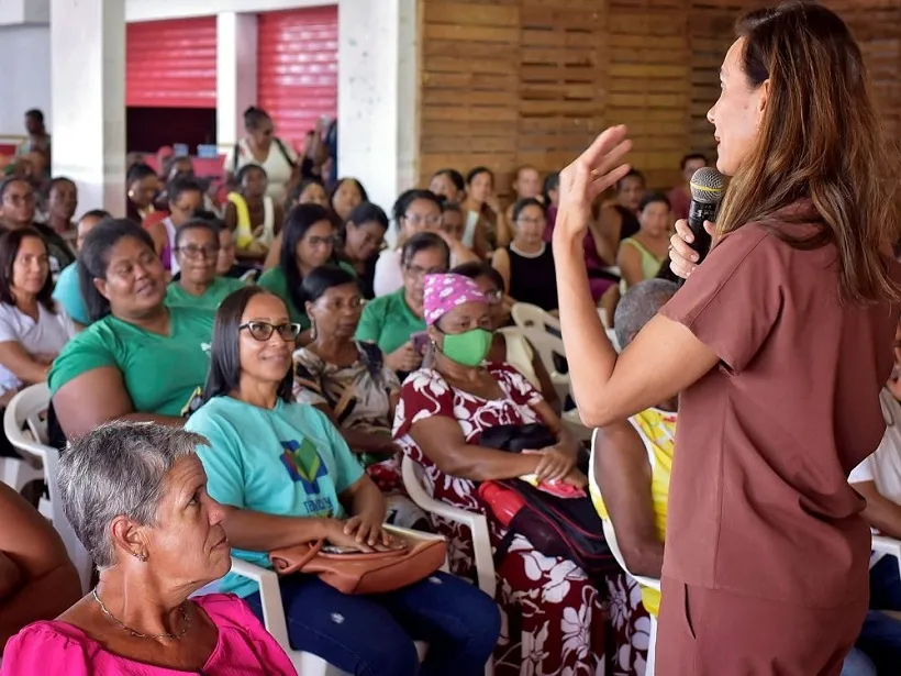 Prefeitura de Pojuca realiza reunião ampliada para orientar beneficiários de programas sociais