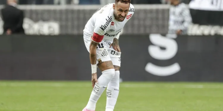 Neymar tem lesão muscular e CBF confirma ausência em amistosos