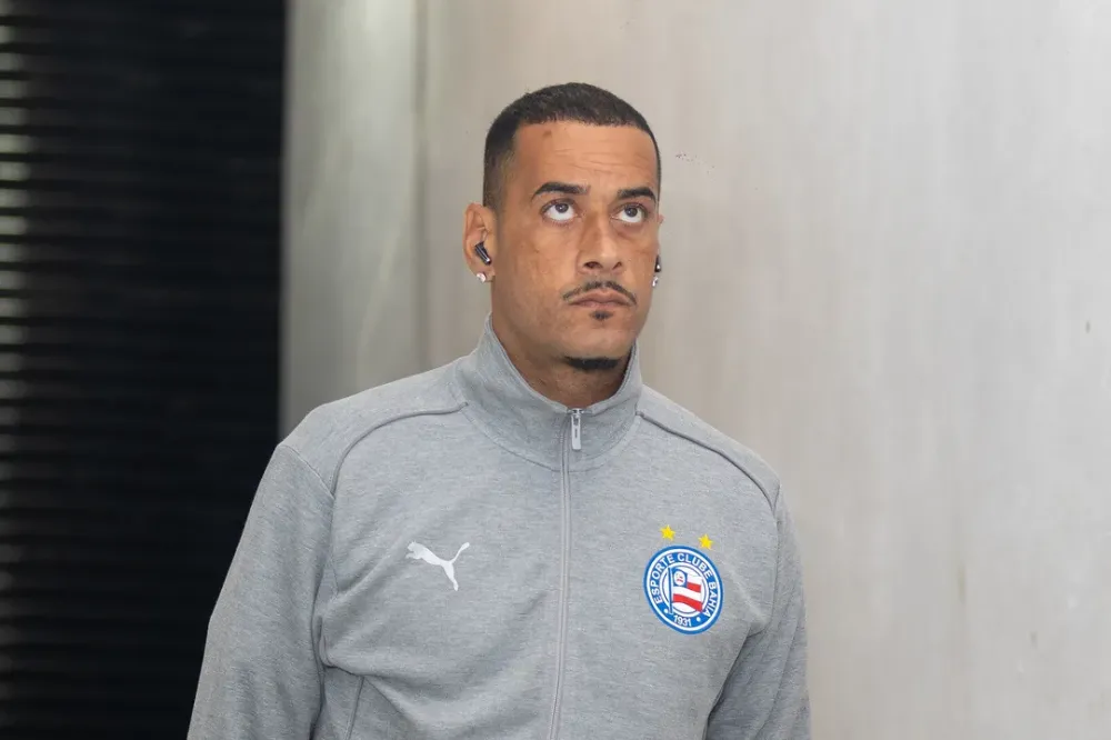 Léo Vieira sofre lesão grave e não joga mais pelo Bahia neste ano