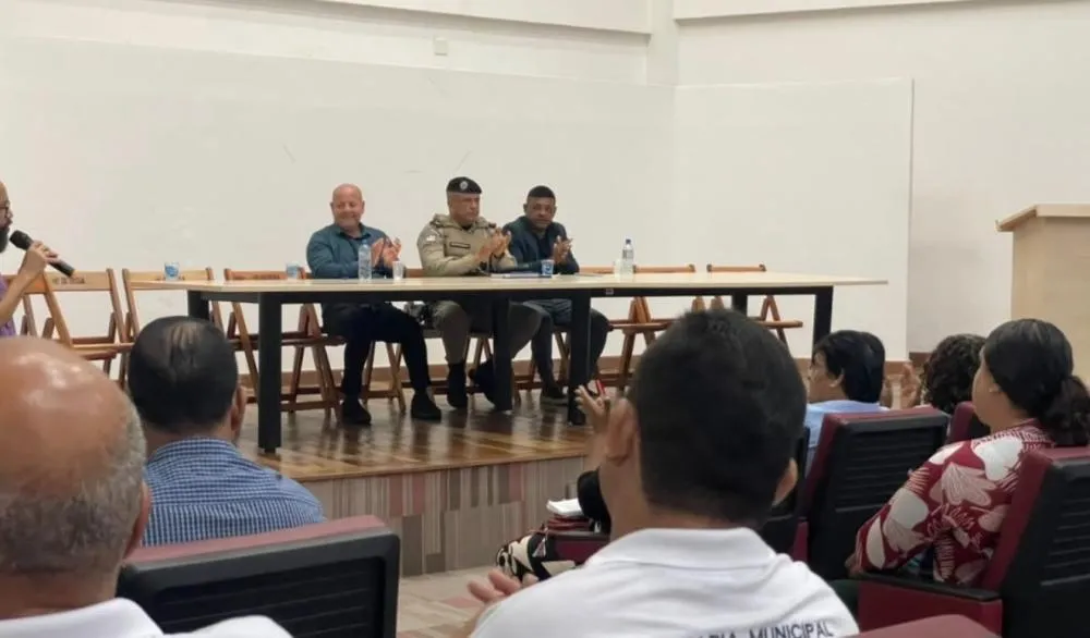 81ª CIPM promove encontro comunitário para debater segurança pública em Lauro de Freitas